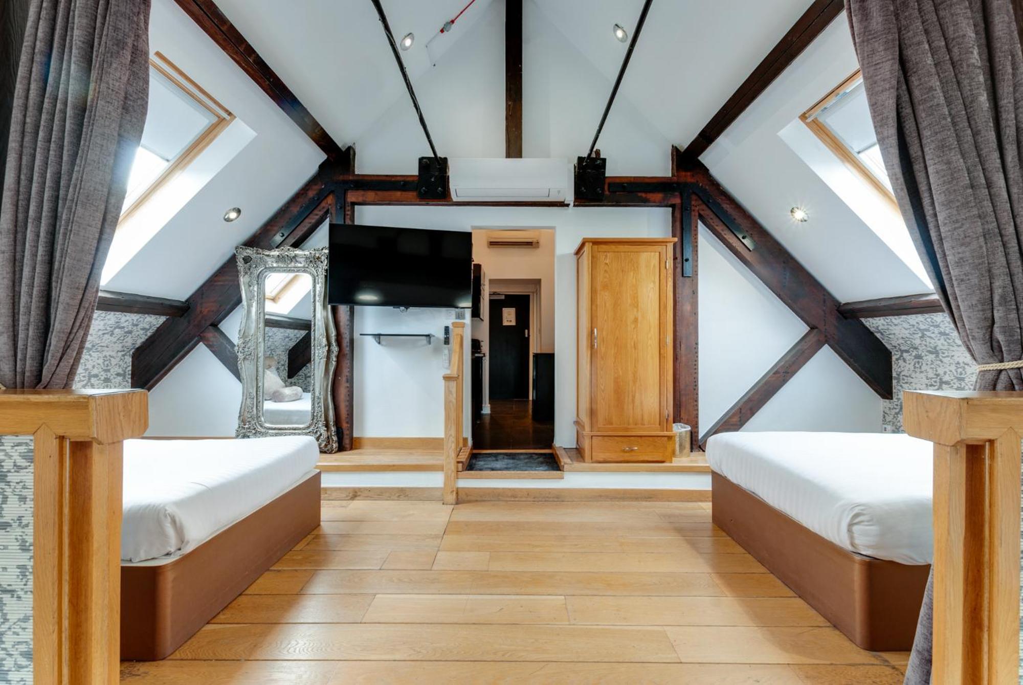Boutique 56 Hotel *
